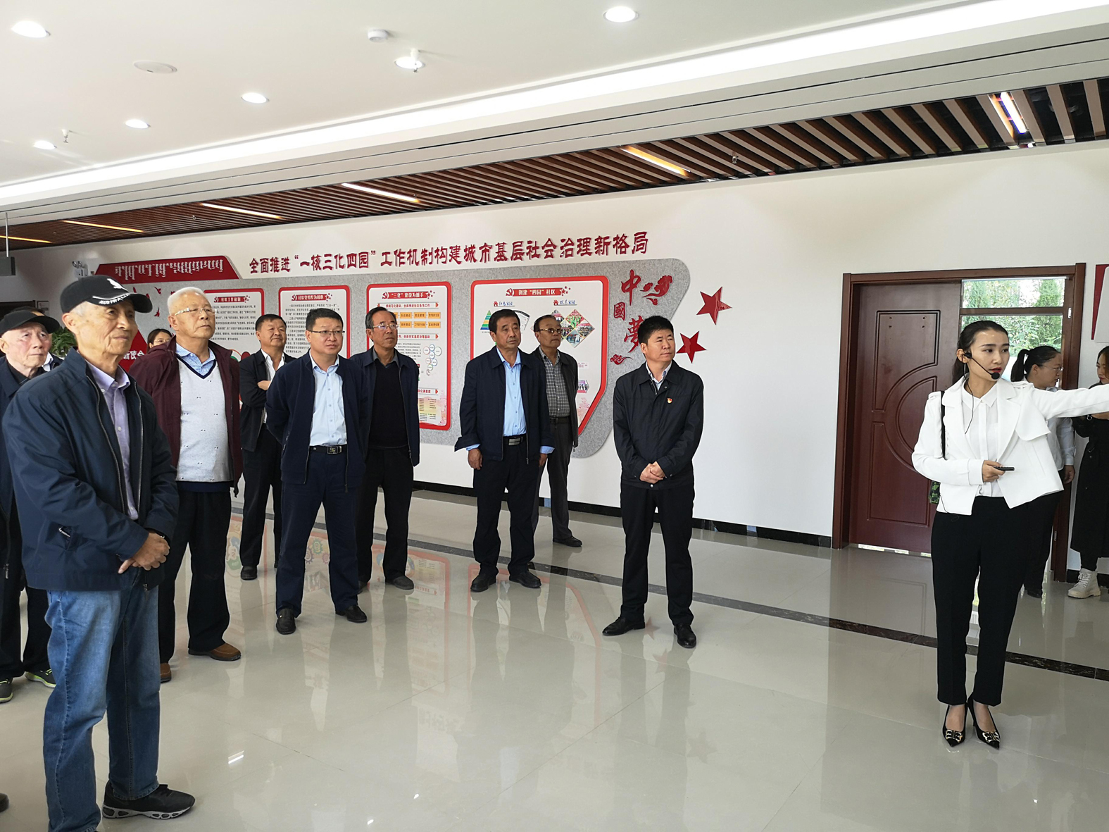 1538965357606403.jpg 4.jpg