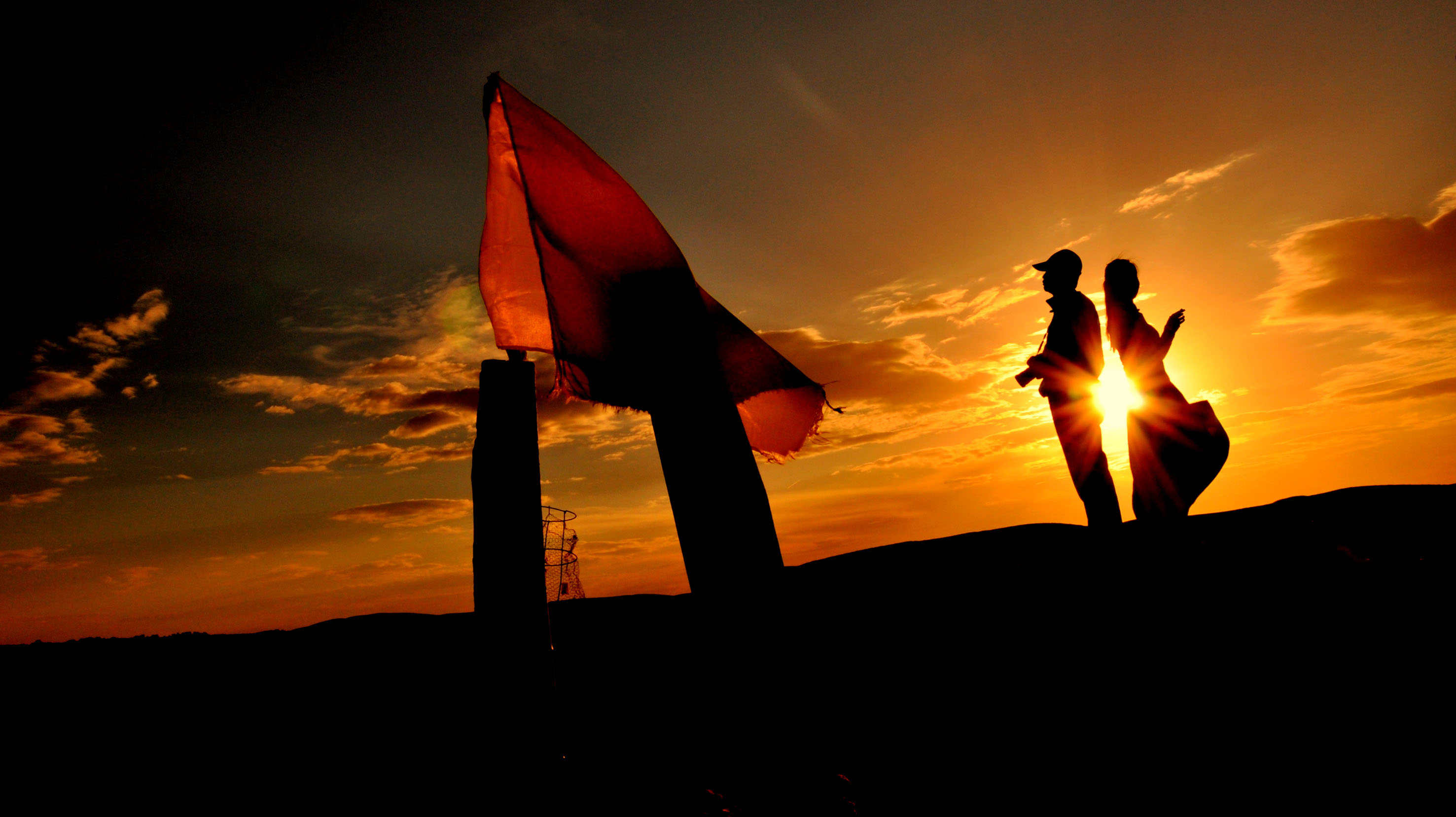 3情定恩格贝 翟冬梅摄.jpg