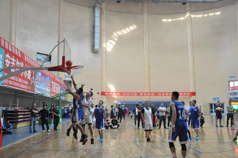 灌篮高手 付银兰摄.jpg