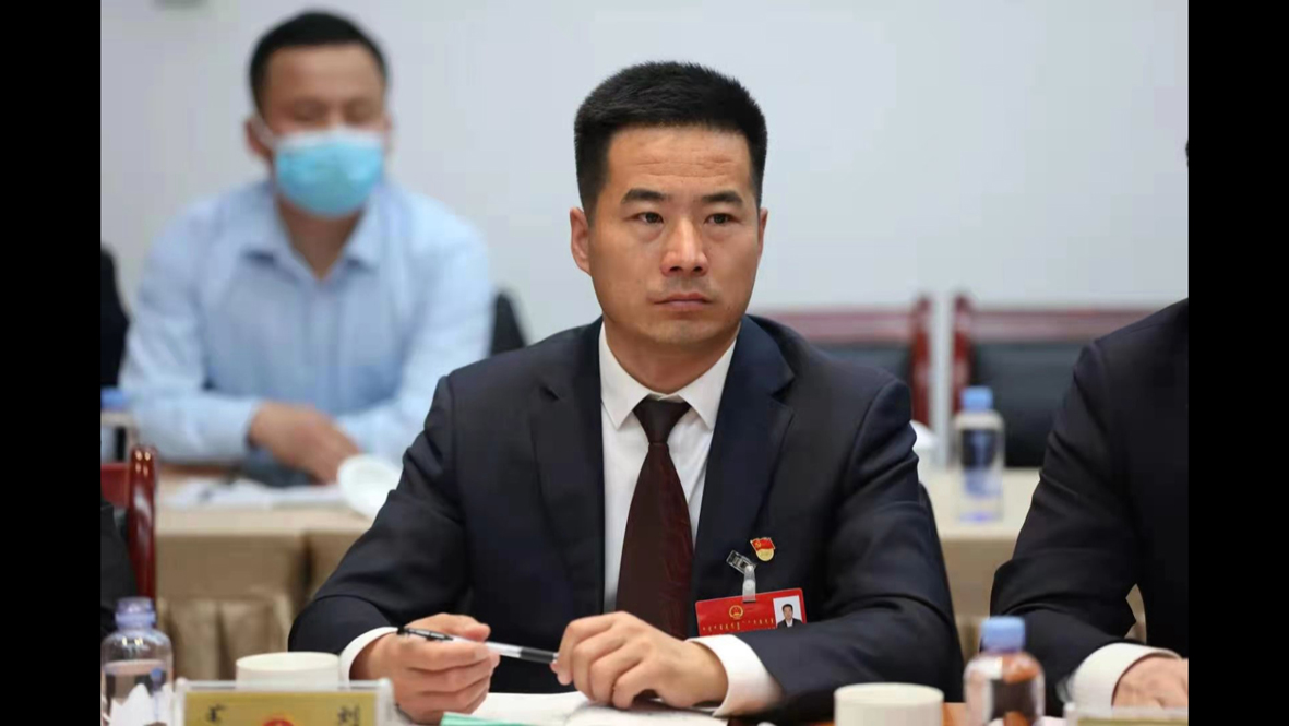 人大代表刘飞.jpg