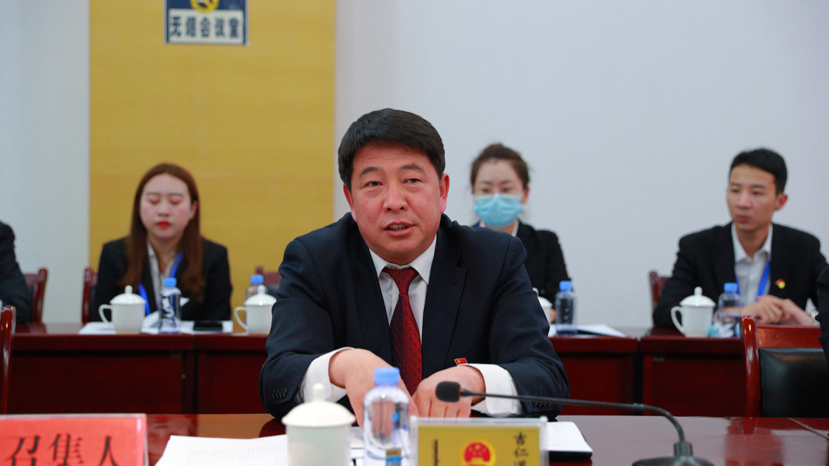 人大代表 吉仁道劳.jpg