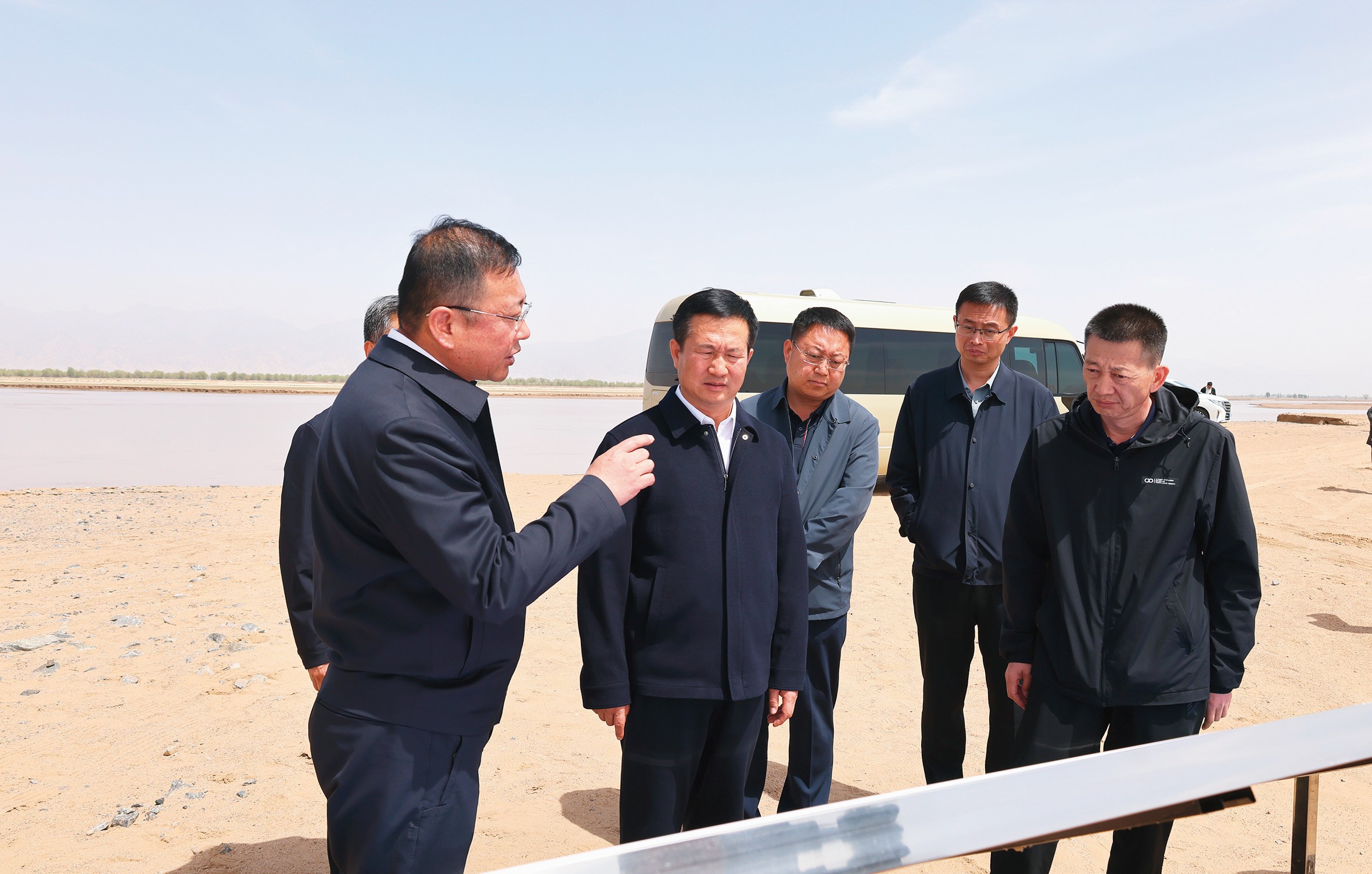 1753925615682376.jpg 王小平到中和西镇开展“四下基层”现场办公活动.jpg