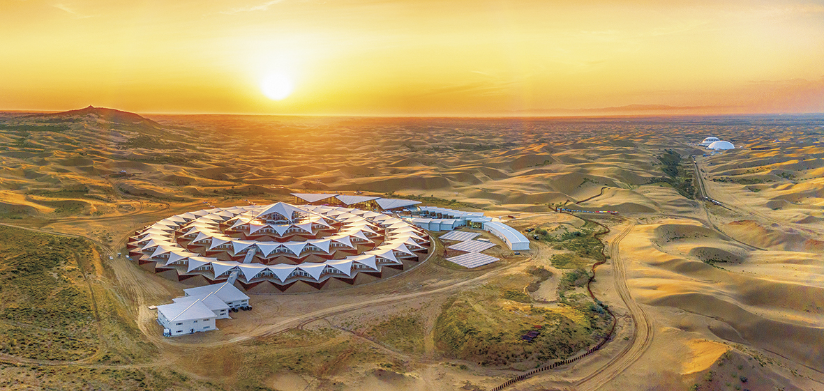 1754362973831610.jpg 当脚步踏上响沙湾配图.jpg